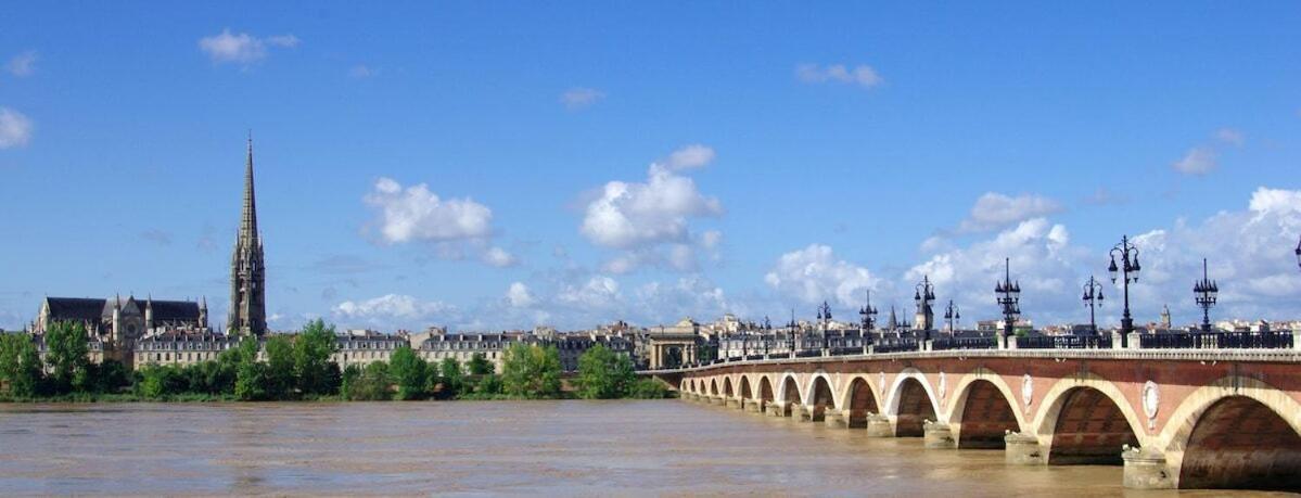Mon Studio Cosy A Pessac - Bordeaux Eksteriør billede
